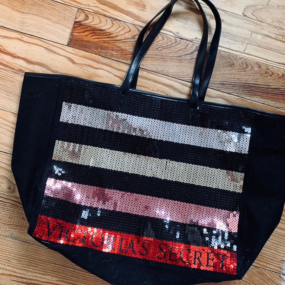 BRAND NEW Victoria secret tote bag